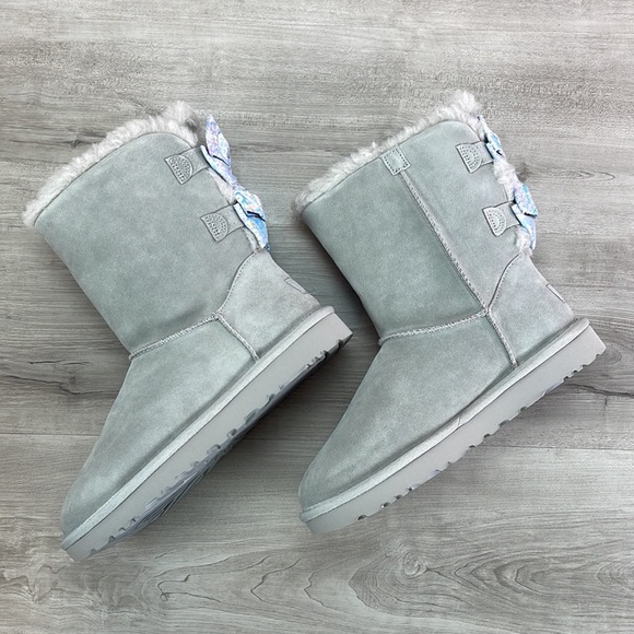 🍁 UGG 🍁 BAILEY BOW ABSTRACT SPLATTER BOOTS - Picture 12 of 14